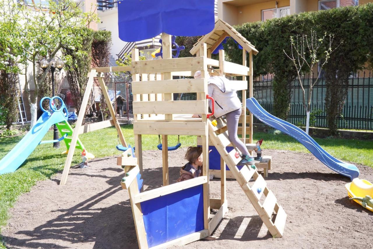 Complex Marinn קוסטינסטי מראה חיצוני תמונה