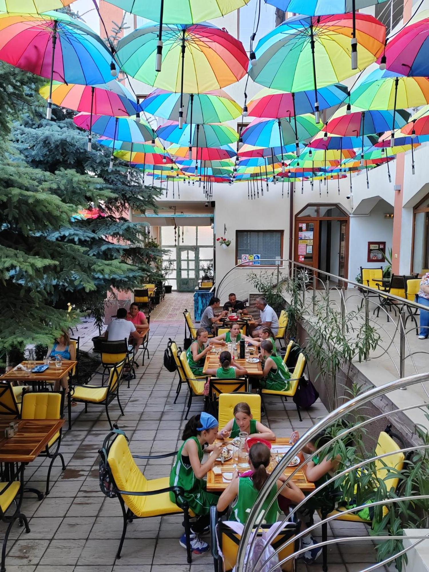 Complex Marinn קוסטינסטי מראה חיצוני תמונה