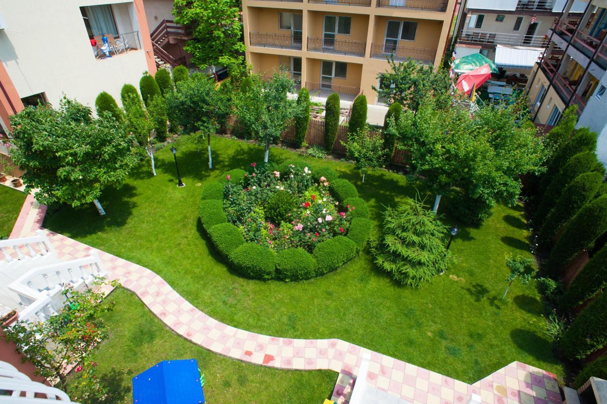 Complex Marinn קוסטינסטי מראה חיצוני תמונה